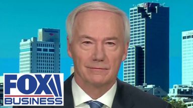 Arkansas governor on vaccine mandates: Employers should make own their decisions